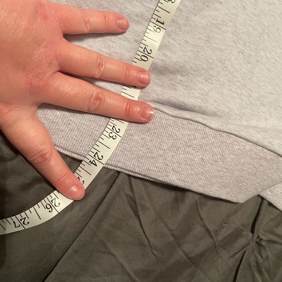 ESSENTIAL SWEATSHIRT - Picture 9 of 11